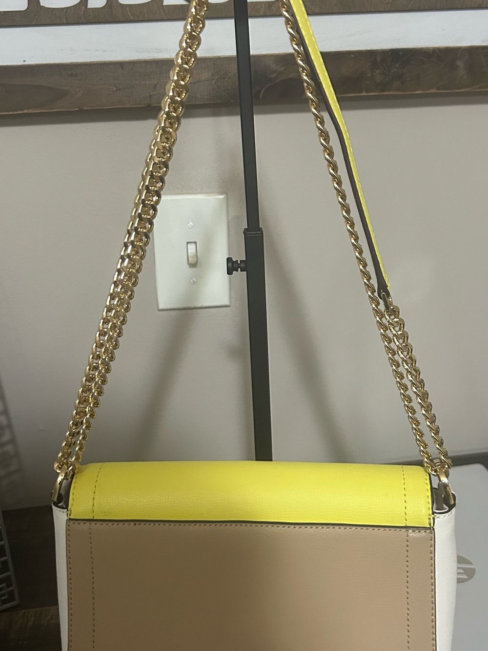 Michael Kors Yellow & White Kinsey Medium Crossbody - Picture 4 of 13